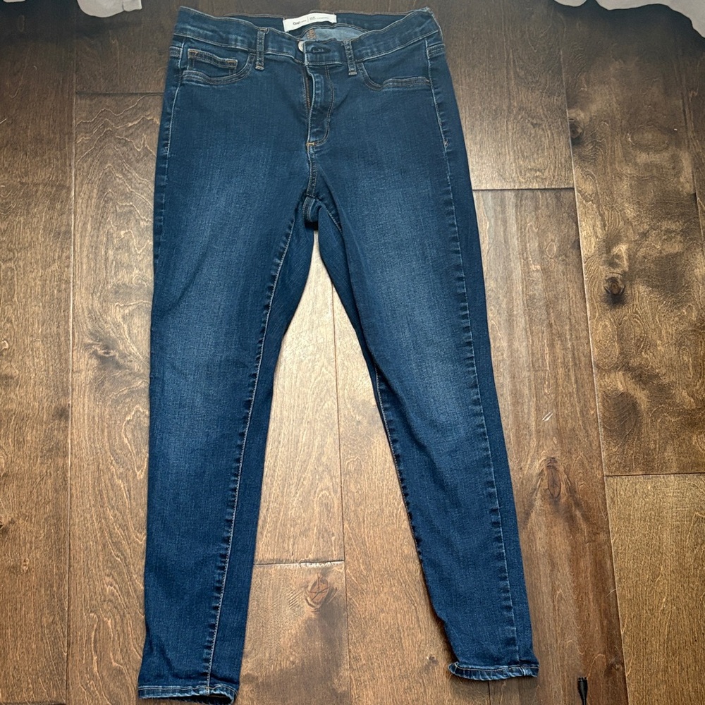 GAP Women's Dark Blue Skinny Jeans